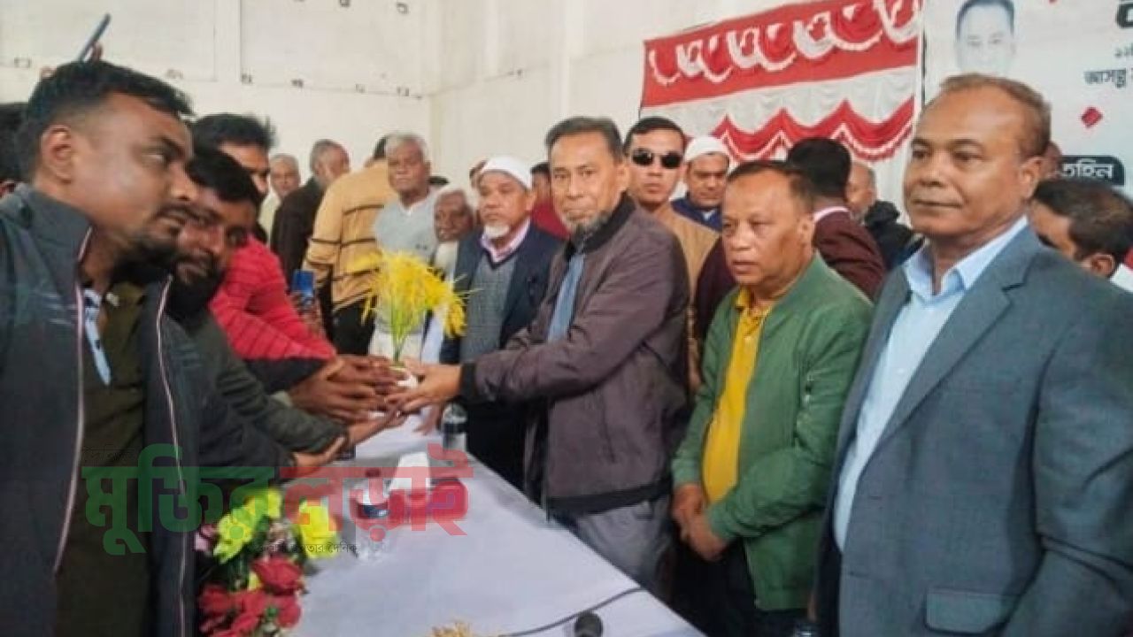 শ্রমিকদের ন্যায্য অধিকার ও নিরাপত্তা নিশ্চিতের অঙ্গীকার তুহিনের