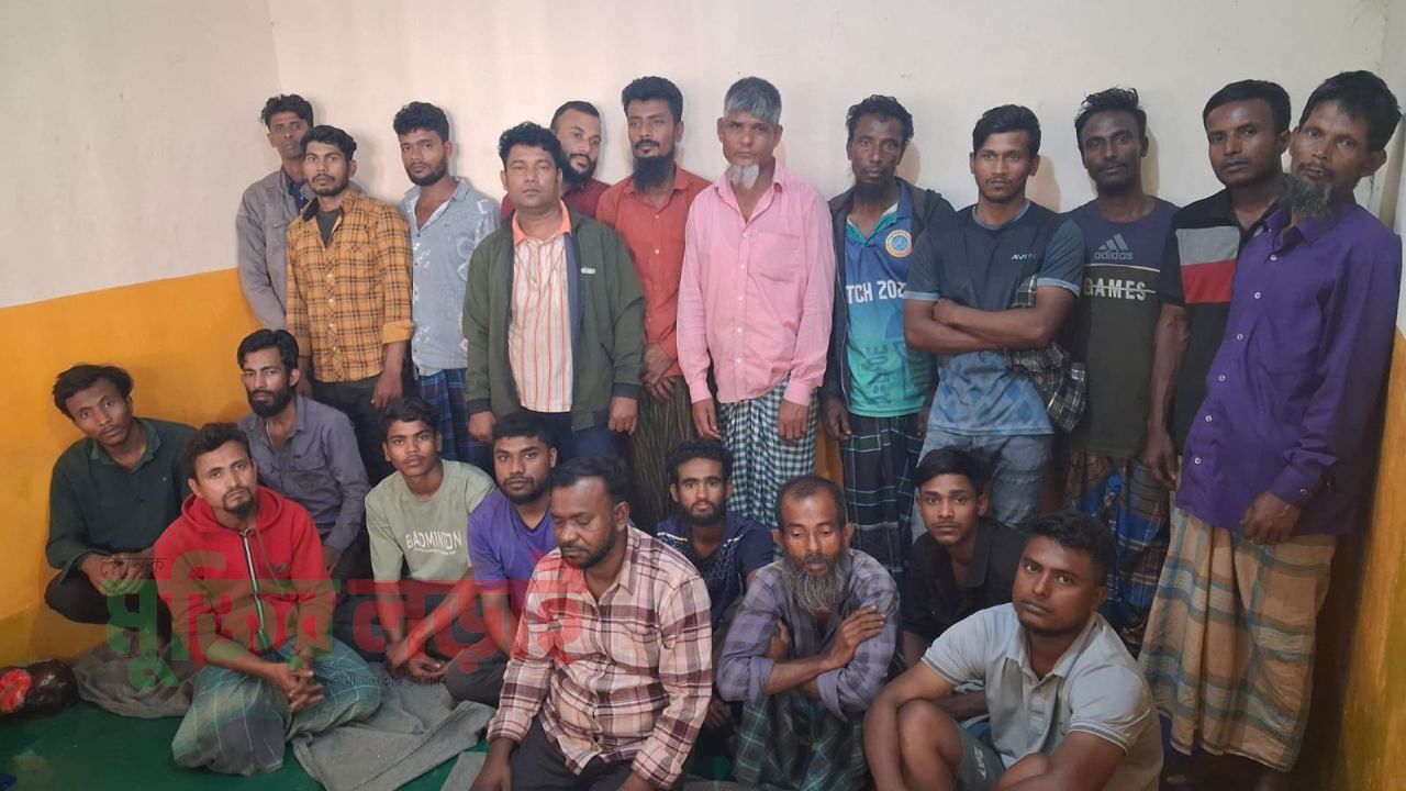 জঙ্গল সলিমপুরে যৌথবাহিনীর অভিযান: অস্ত্র-গুলিসহ আটক ২২