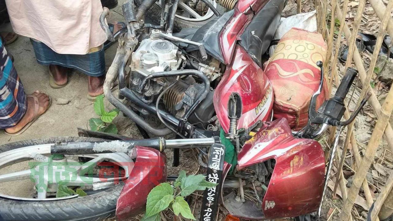 লালমনিরহাটে ট্রাকচাপায় একই পরিবারের ৩ জন নিহত