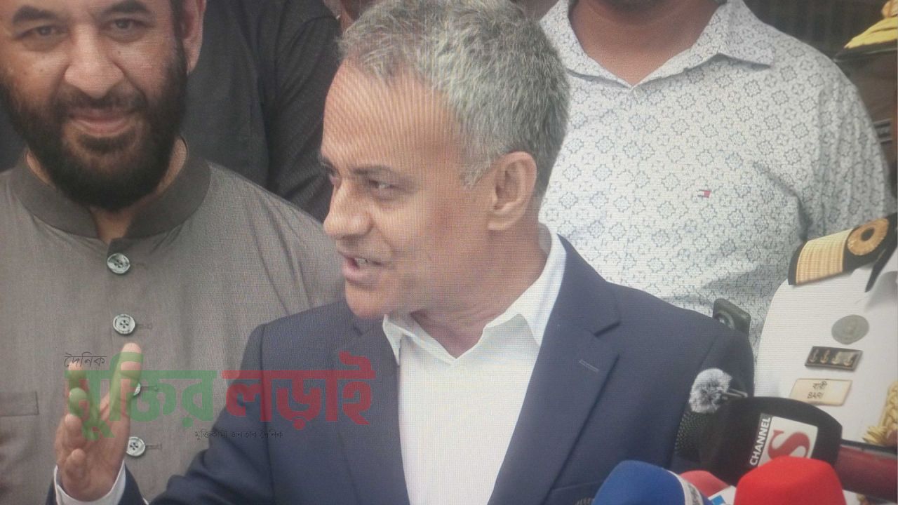 দেশের স্বার্থ রক্ষা করেই বন্দরে বিদেশি বিনিয়োগ ও উন্নয়ন হবে: নৌপরিবহন মন্ত্রী