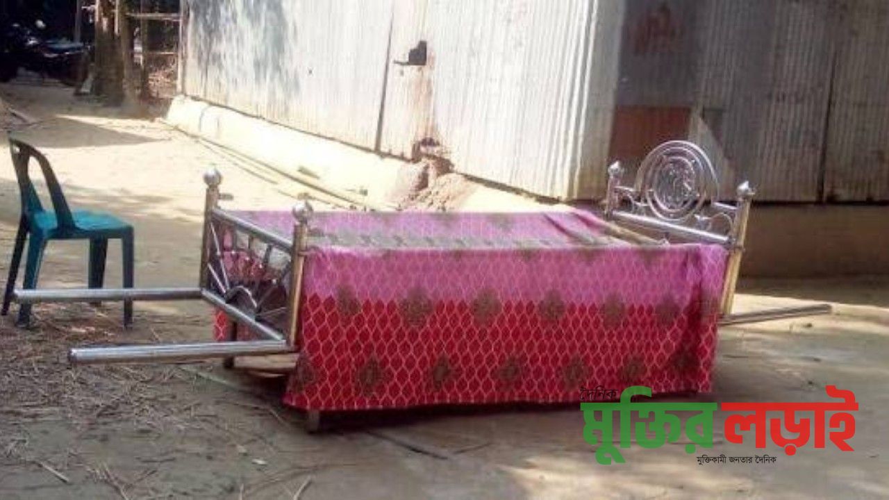 বরুড়ায় বাবার দাফন নিয়ে সন্তানের বিরোধিতা