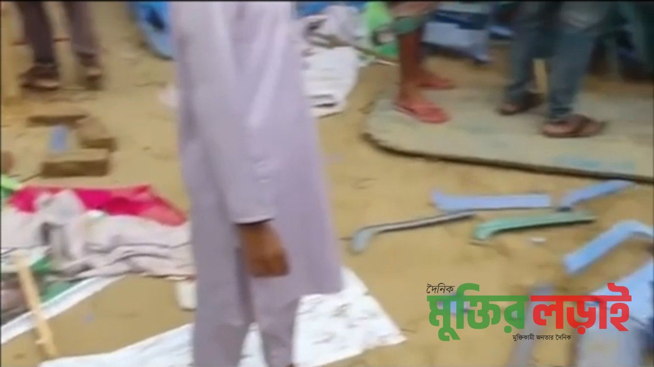রূপগঞ্জে এনসিপির ফল উৎসব পণ্ড, হামলা ও ভাঙচুরের অভিযোগ