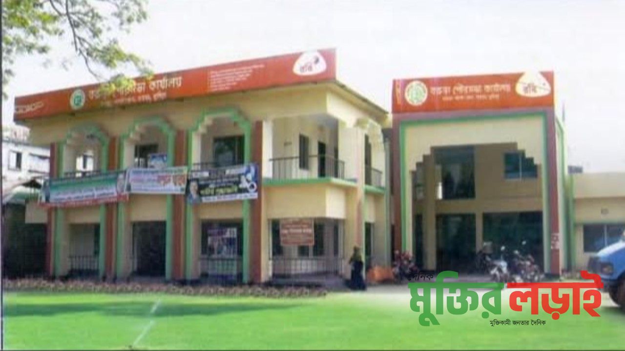 কাগজে-কলমে প্রথম শ্রেণী হলেও নাগরিক সেবা থেকে বঞ্চিত বরুড়া পৌরবাসি