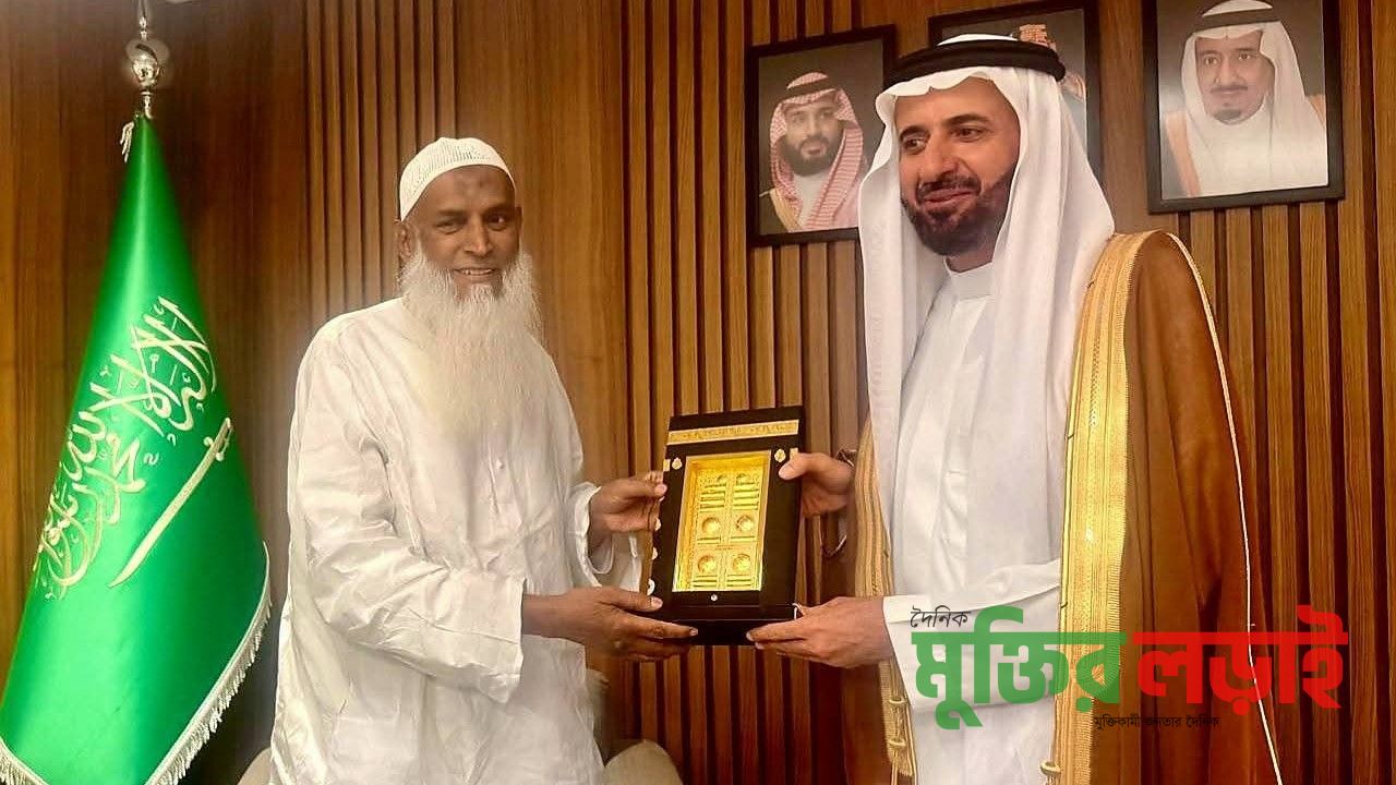 বাংলাদেশের হজ ব্যবস্থাপনার প্রশংসায় সৌদি হজমন্ত্রী