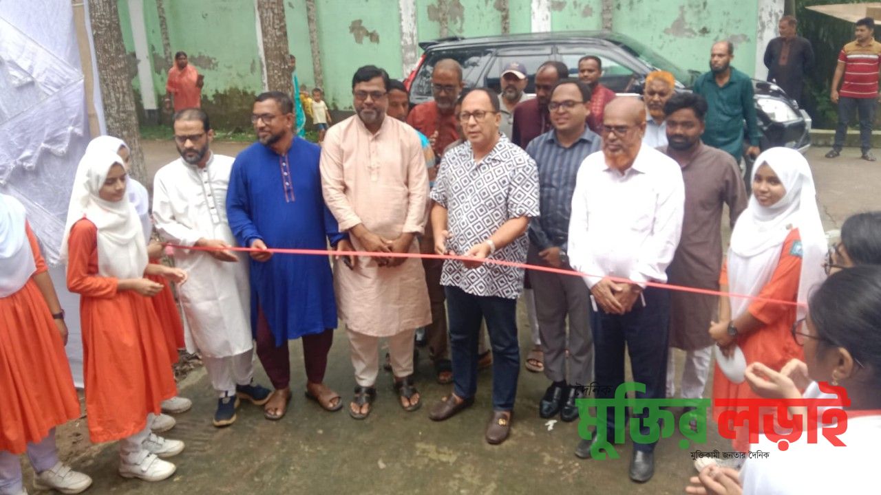 বুড়িচংয়ে স্টার্টআপ, বিজ্ঞান প্রকল্প ও উদ্ভাবনী ধারণা প্রদর্শনী অনুষ্ঠিত