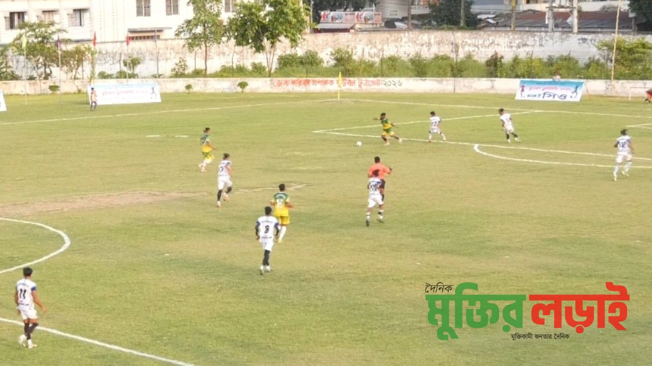 ঝিনাইদহে জমকালো আয়োজনে পর্দা উঠলো জেলা পরিষদ প্রশাসক গোল্ডকাপ ফুটবল টুর্নামেন্ট