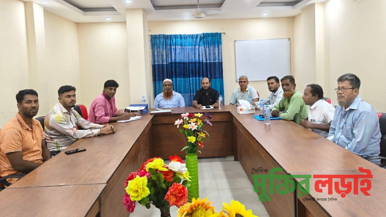 বরুড়া প্রেসক্লাবের মাসিক সভা অনুষ্ঠিত 