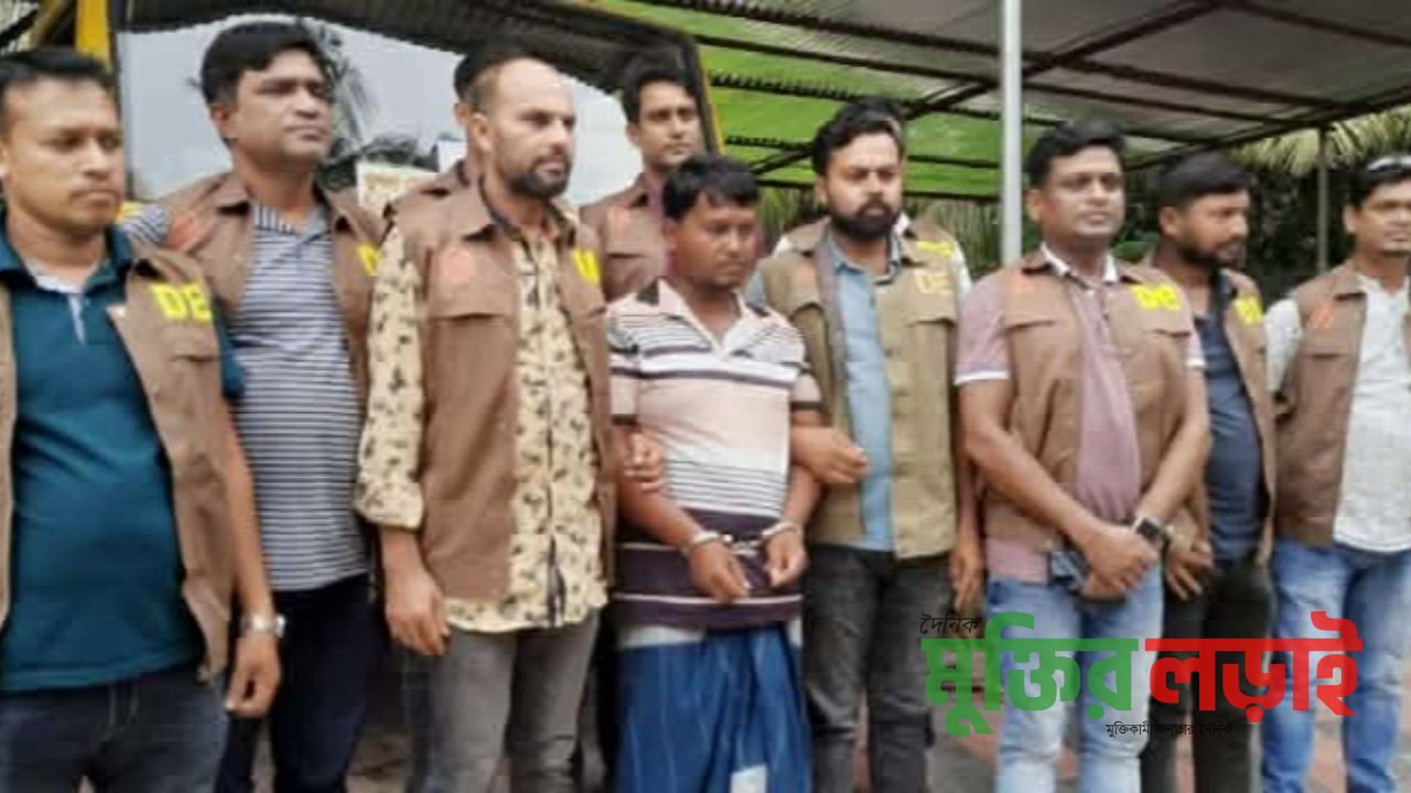 বাগেরহাটে ১১গরু উদ্ধার, আটক - ৩