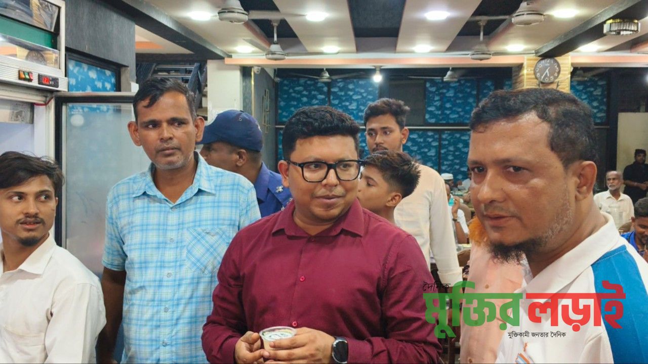 আনোয়ারায় রেস্টুরেন্টকে ৫০ হাজার টাকা জরিমানা