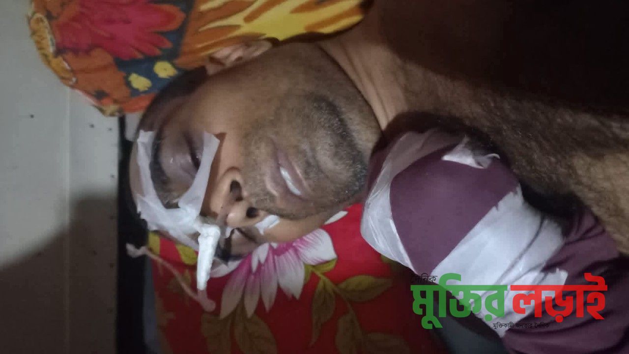 চাঁদা না দেওয়ায় হাতুড়িপেটার অভিযোগ: চিকিৎসাধীন উজ্জলের মৃত্যু, অভিযুক্ত রাজু মেম্বার অধরা