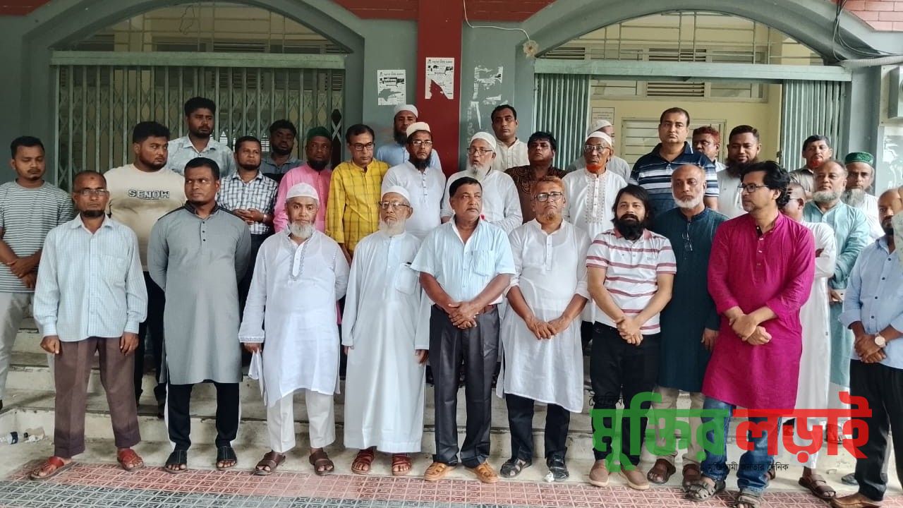 বরুড়ায় পুস্তক প্রকাশক ও বিক্রেতা সমিতির ত্রি-বার্ষিক নির্বাচন অনুষ্ঠিত