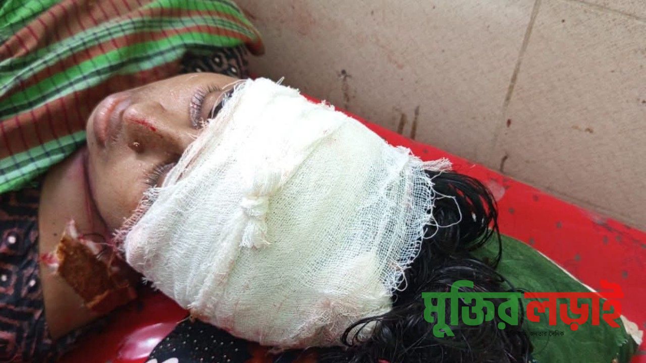 কালীগঞ্জে স্ত্রীকে হত্যাচেষ্টার অভিযোগে স্বামী আটক 
